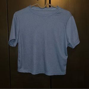 Cropped tee